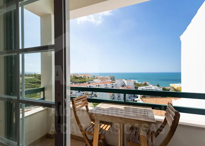 Lina's House By Acasadascasas * 埃里塞拉